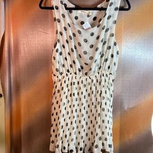 Dee & ray polka dot sheer twirling dress. Full pleated skirt. Size S. 36” chest.